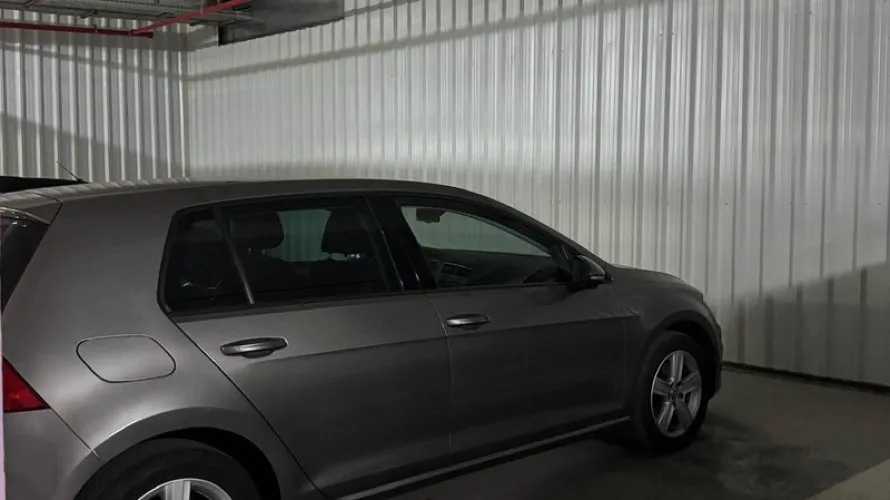 Apartamento de 3 dormitorios en Cortes (San Pedro De Alcantara), Spain No. 677 № 10