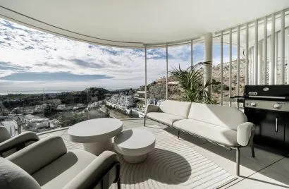 Apartamento de 2 dormitorios en Nueva Andalucía, Spain No. 247