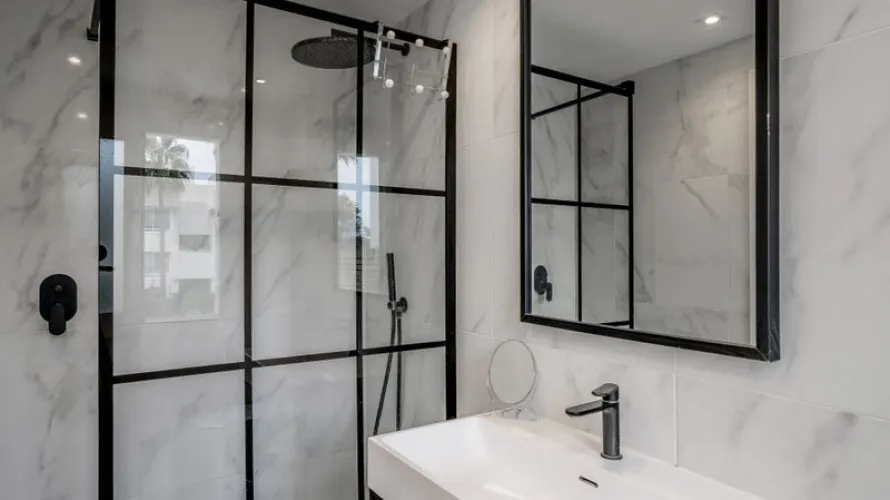 Dúplex de 3 dormitorios en Nueva Andalucía, Spain No. 276 № 16