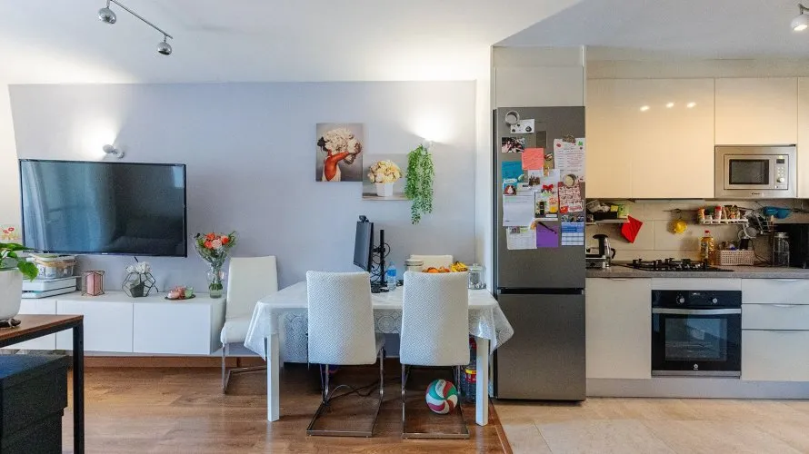 Apartamento de 2 dormitorios en Mijas Costa, Spain No. 679 № 3