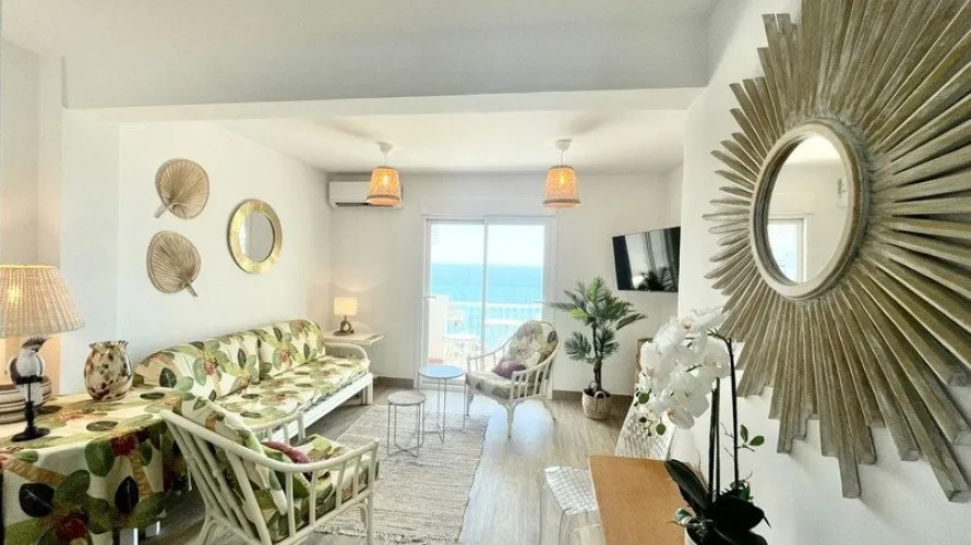 Apartamento de 2 dormitorios en Mijas Costa, Spain No. 568 № 9