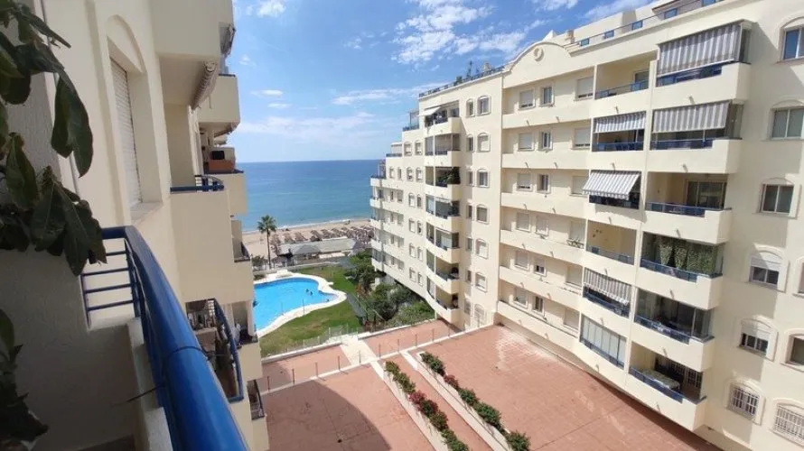 Apartamento de 1 dormitorio en Marbella, Spain No. 595 № 4
