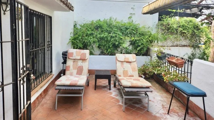 Dúplex de 2 dormitorios en Marbella, Spain No. 613 № 9