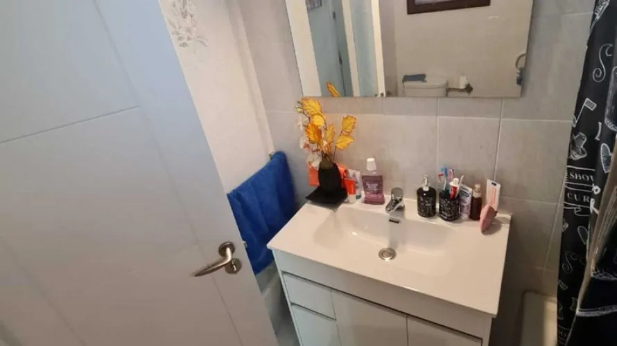 Apartamento de 2 dormitorios en Fuengirola, Spain No. 455 № 14