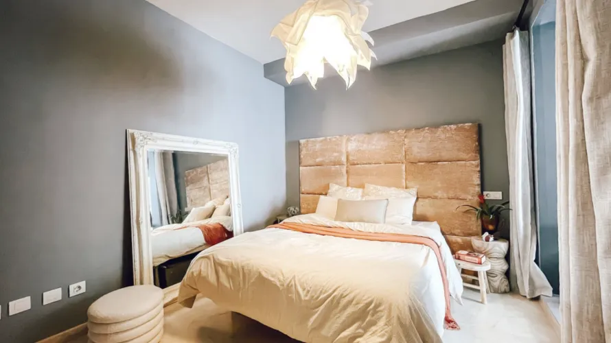 Apartamento de 2 dormitorios en Marbella, Spain No. 779