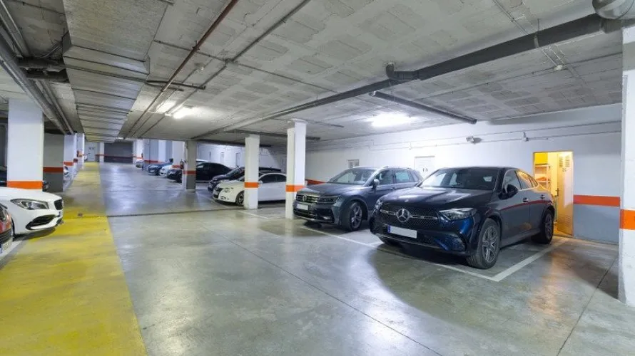 Ático de 4 dormitorios en Torremolinos, Spain No. 535 № 24