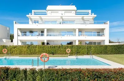 Apartamento de 3 dormitorios en Sotogrande, Spain No. 151