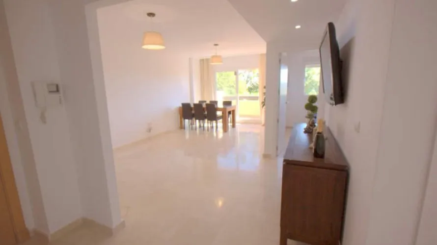 Apartamento de 3 dormitorios en Casares, Spain No. 505 № 6