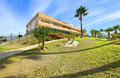 Apartamento de 2 dormitorios en Casares, Spain No. 583
