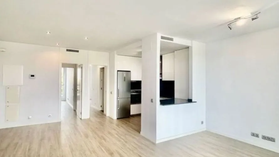 Apartamento de 2 dormitorios en Cancelada, Spain No. 683 № 5