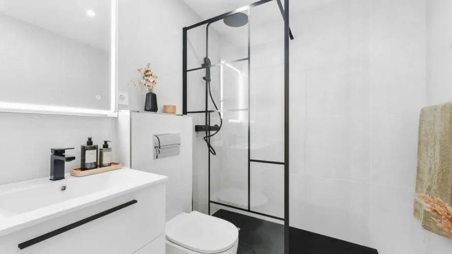 Apartamento de 3 dormitorios en Benahavís, Spain No. 307 № 9