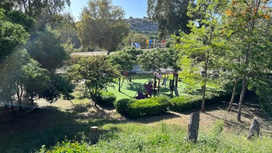 Apartamento de 2 dormitorios en Casares, Spain No. 572 № 1