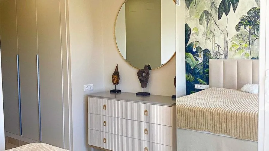 Apartamento de 2 dormitorios en Estepona, Spain No. 639 № 10