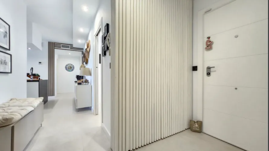 Apartamento de 3 dormitorios en Mijas Costa, Spain No. 741 № 20