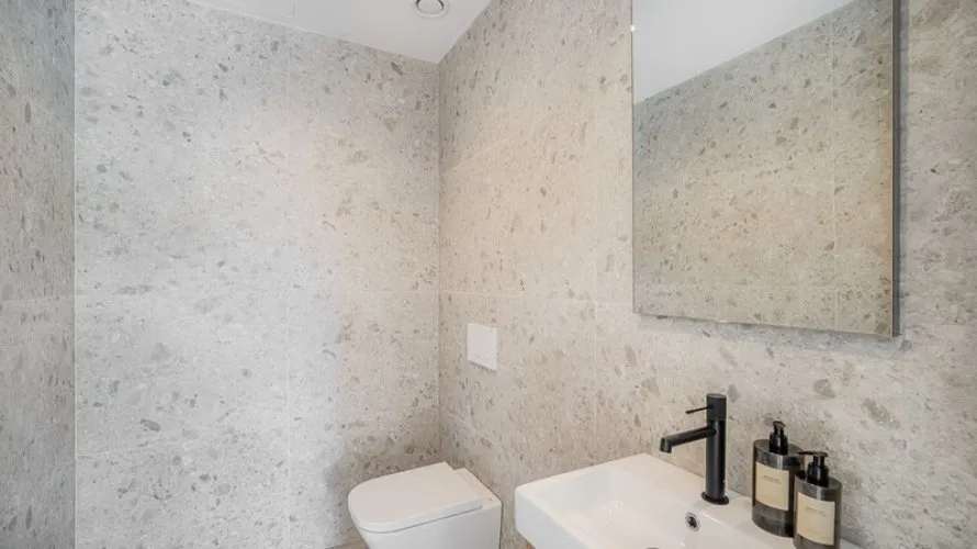 Apartamento de 4 dormitorios en La Quinta, Spain No. 348 № 17