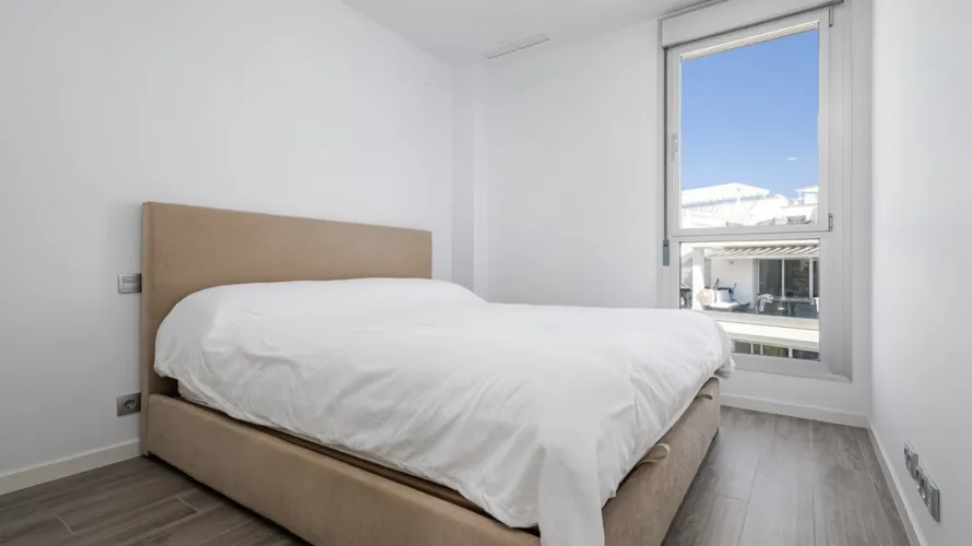 Dúplex de 2 dormitorios en Cancelada, Spain No. 765 № 8