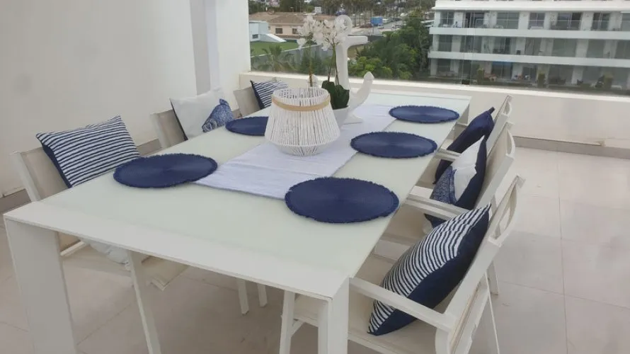 Dúplex de 3 dormitorios en Estepona, Spain No. 669 № 6