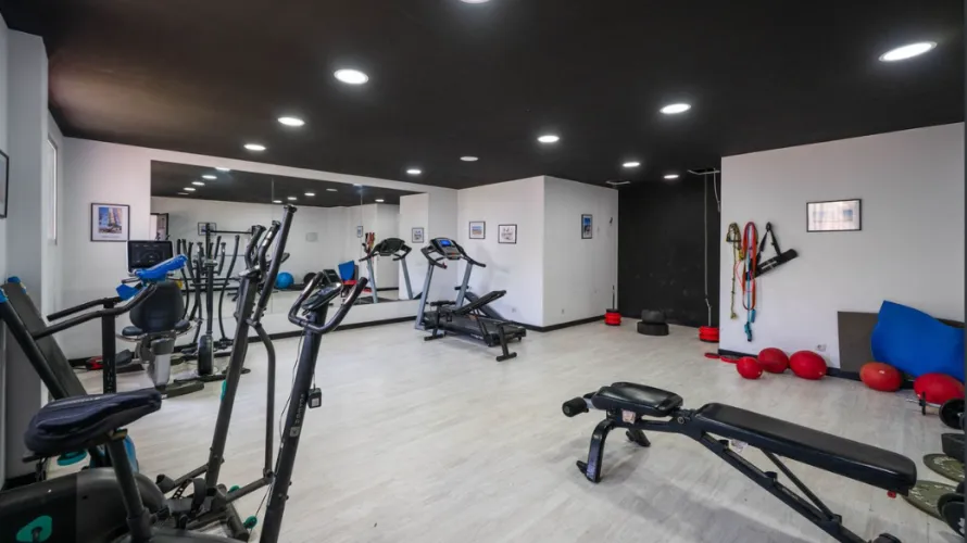 Apartamento de 2 dormitorios en Mijas Costa, Spain No. 737