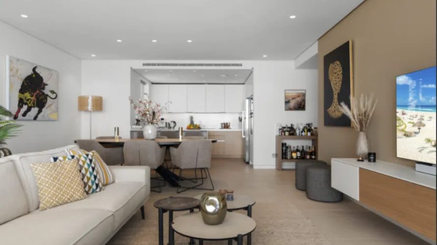 Apartamento de 3 dormitorios en Málaga, Spain No. 575 № 1