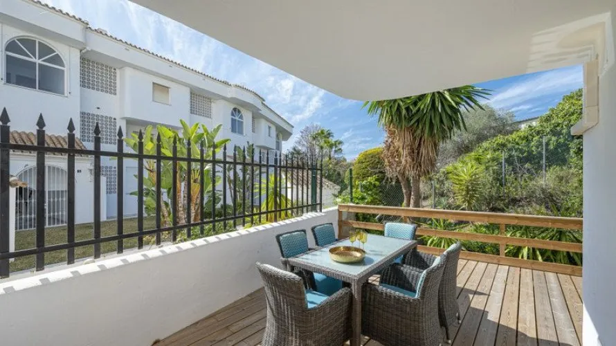 Apartamento de 3 dormitorios en Nueva Andalucía, Spain No. 349 № 28