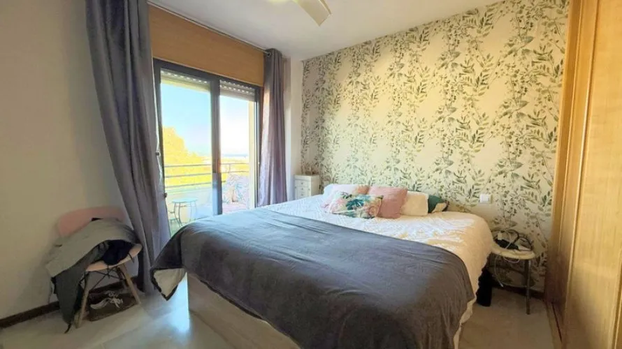 Apartamento de 3 dormitorios en Manilva, Spain No. 576 № 7