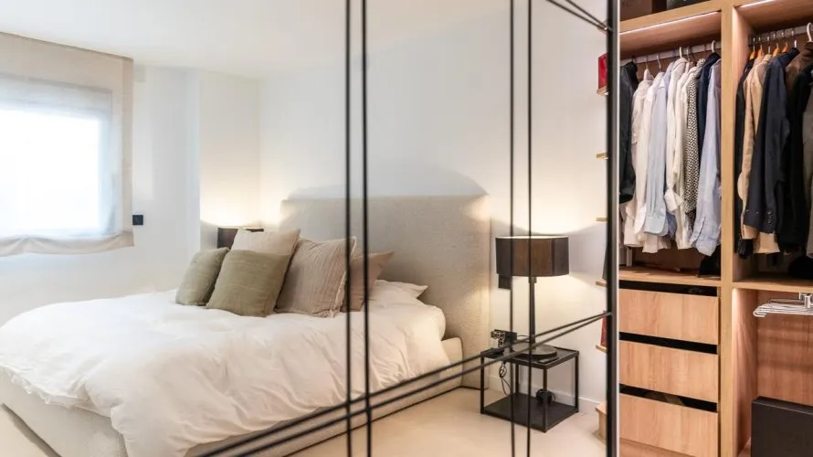 Dúplex de 4 dormitorios en Marbella, Spain No. 421 № 2