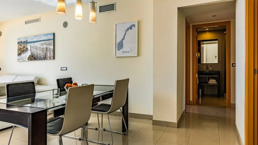 Apartamento de 2 dormitorios en Estepona, Spain No. 415 № 11