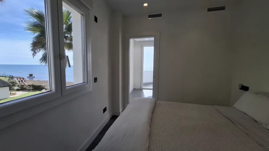 Apartamento de 2 dormitorios en Mijas Costa, Spain No. 543 № 13