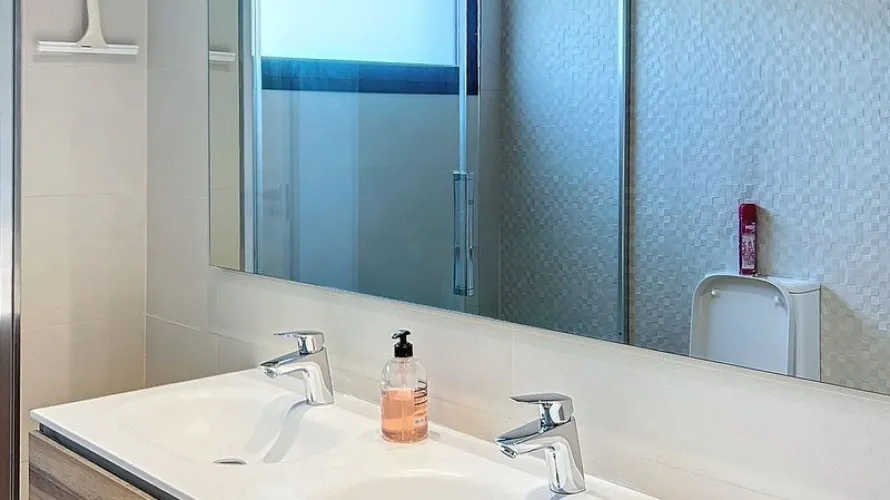 Apartamento de 3 dormitorios en Badajoz, Spain No. 709 № 21