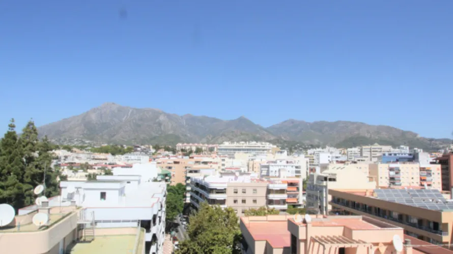 Apartamento de 1 dormitorio en Marbella, Spain No. 594 № 4