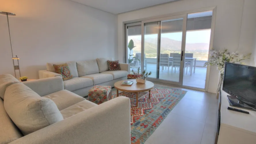 Apartamento de 2 dormitorios en Mijas Costa, Spain No. 496 № 4