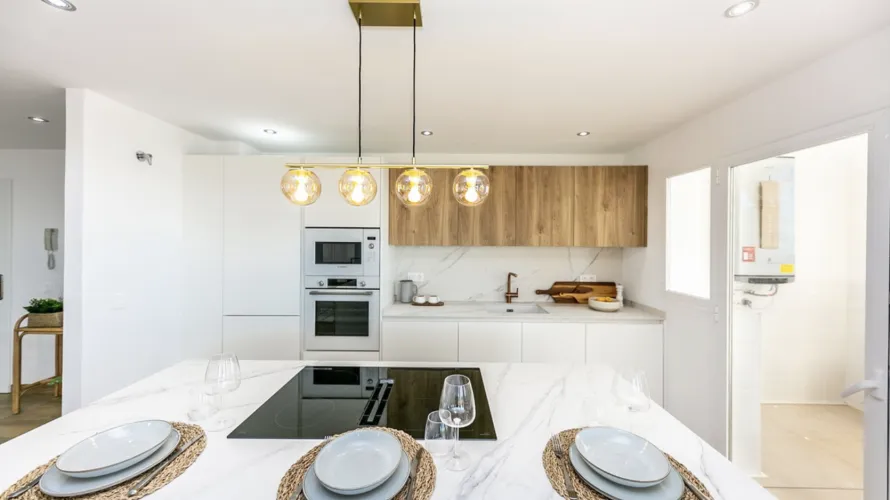 Apartamento de 2 dormitorios en Mijas Costa, Spain No. 630 № 5