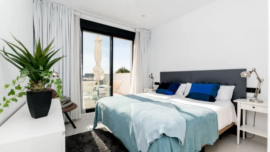 Apartamento de 4 dormitorios en Estepona, Spain No. 302 № 22