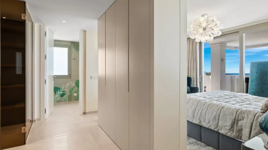 Apartamento de 7 dormitorios en Nueva Andalucía, Spain No. 488 № 5