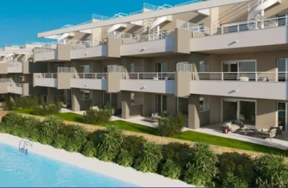 Apartamento de 2 dormitorios en Estepona, Spain No. 391