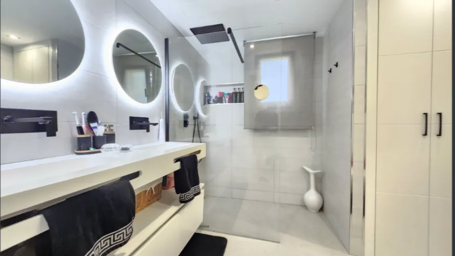 Apartamento de 3 dormitorios en Mijas Costa, Spain No. 741 № 5