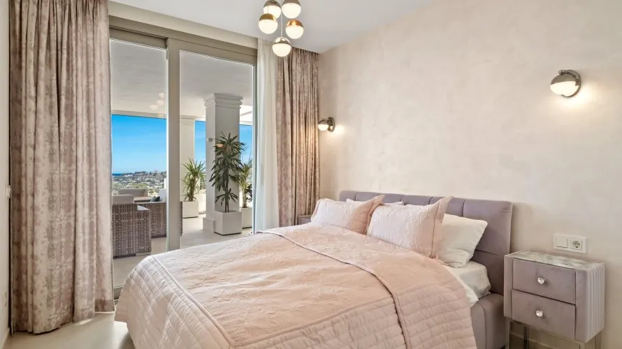 Apartamento de 7 dormitorios en Nueva Andalucía, Spain No. 488 № 13