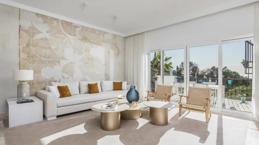 Apartamento de 3 dormitorios en Benahavís, Spain No. 350 № 1