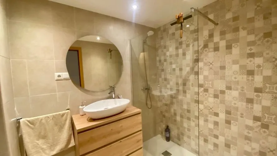 Apartamento de 3 dormitorios en Nueva Andalucía, Spain No. 589 № 11