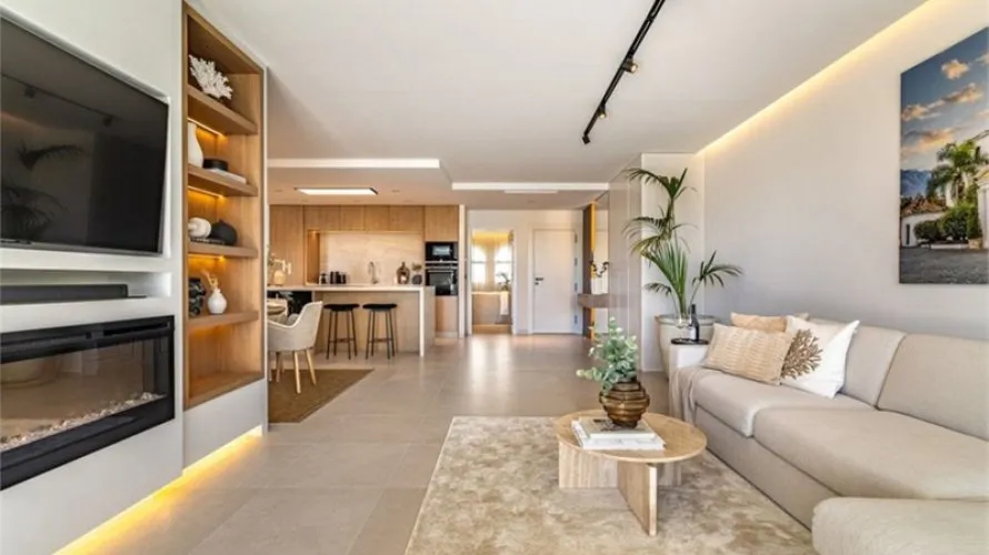 Dúplex de 3 dormitorios en La Quinta, Spain No. 550 № 19