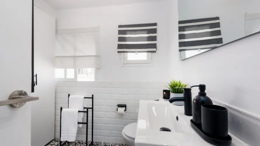 Apartamento de 2 dormitorios en Estepona, Spain No. 411 № 3