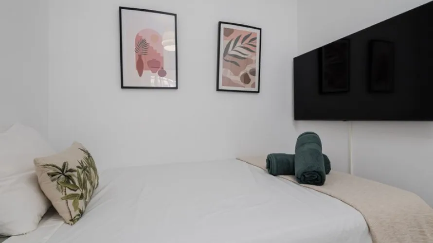 Apartamento de 3 dormitorios en Nueva Andalucía, Spain No. 724 № 4