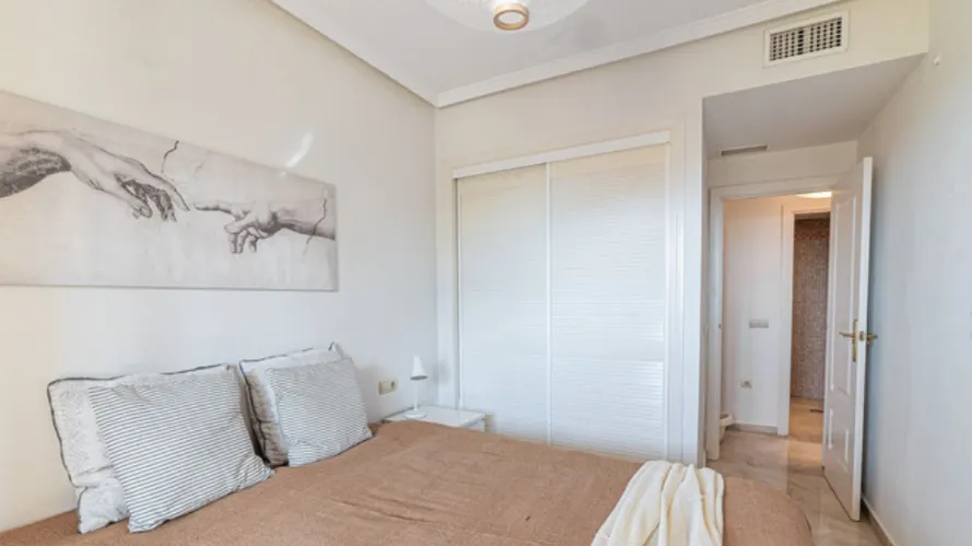 Apartamento de 2 dormitorios en Benalmádena, Spain No. 775 № 14