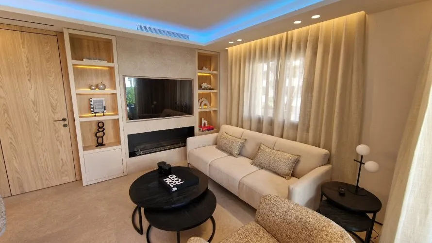 Apartamento de 2 dormitorios en Marbella, Spain No. 510 № 23