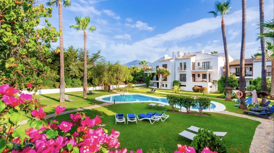 Ático de 3 dormitorios en Nueva Andalucía, Spain No. 439 № 25