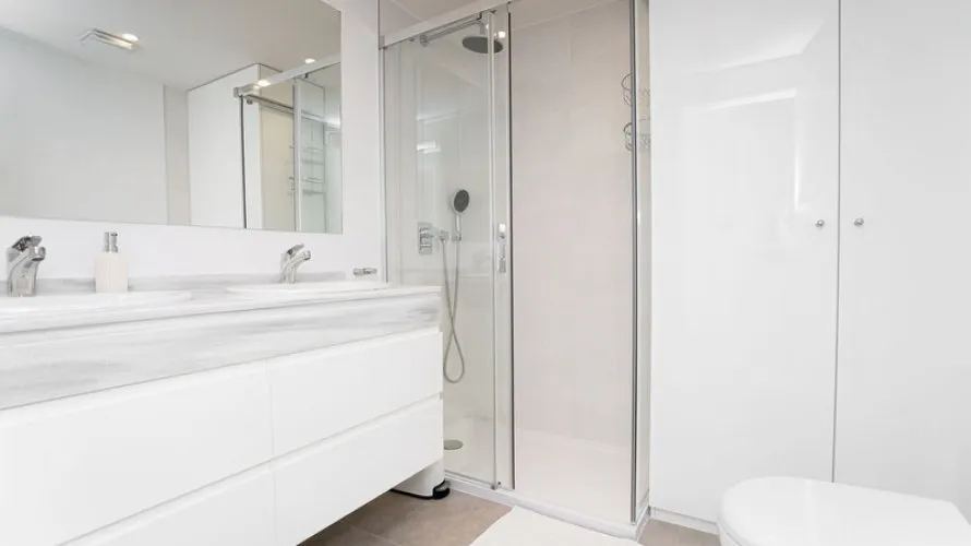 Apartamento de 2 dormitorios en Benalmádena, Spain No. 536 № 16