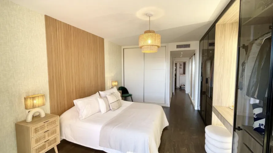 Dúplex de 2 dormitorios en Fuengirola, Spain No. 603 № 6