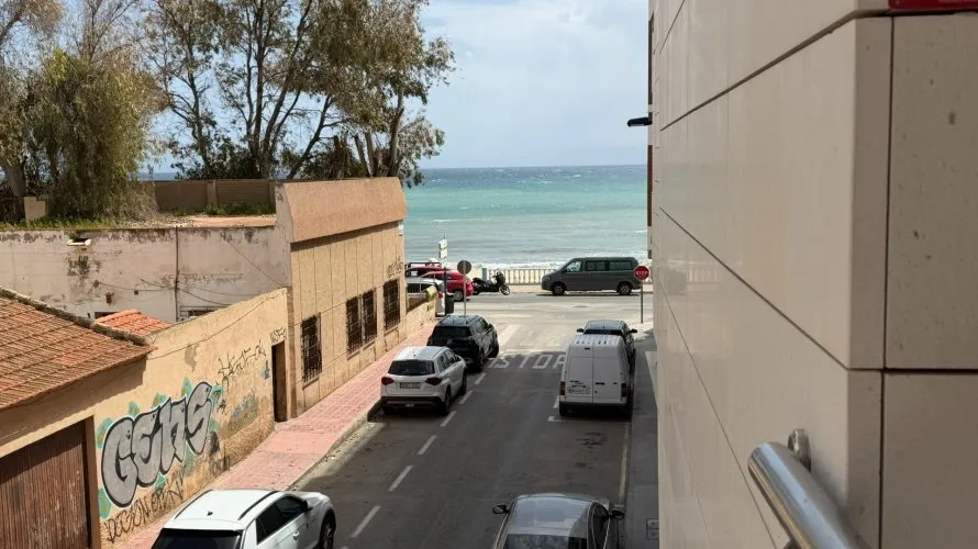 Apartamento de 1 dormitorio en Torrevieja, Spain No. 1710 № 24