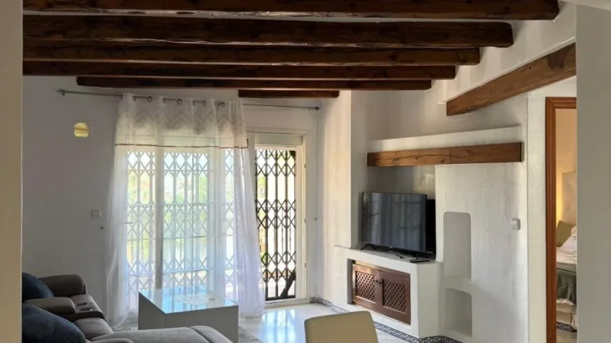 Apartamento de 2 dormitorios en Torrevieja, Spain No. 1604 № 17