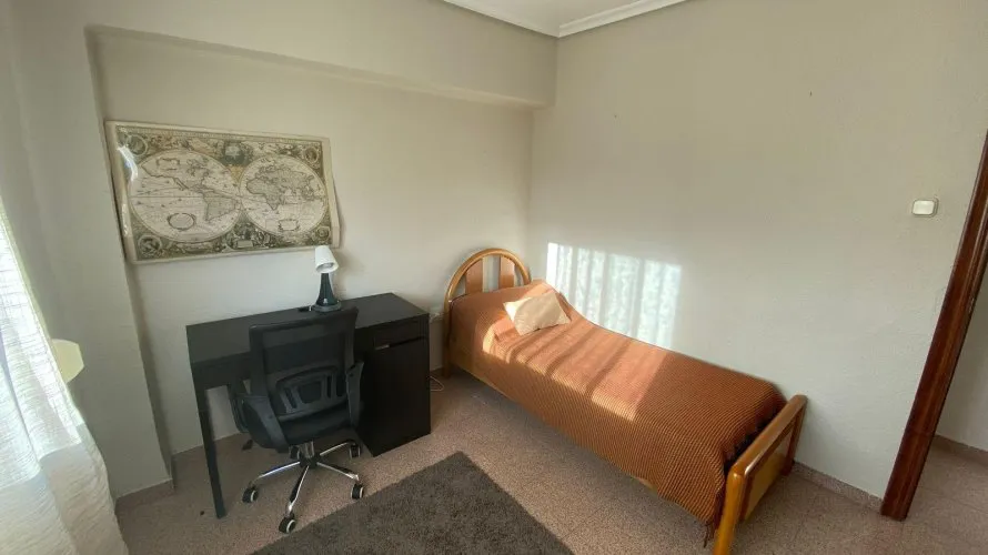 Apartamento de 2 dormitorios en Valencia, Spain No. 1717 № 11